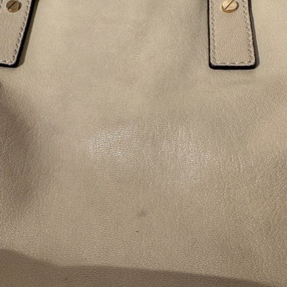 Michael Kors Large Cream Leather Tote – Gold Hardware Classic Shoulder Bag - Picture 5 of 16